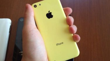 iPhone 5C giallo