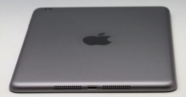 iPad 5 di colore “Space-gray”