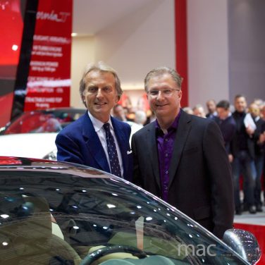 Carplay arriva su Ferrari, Mercedes (video) e Volvo