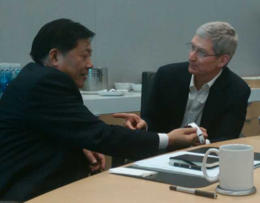 Cosa deve fare Tim Cook per vendere Apple Watch in Cina