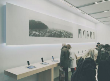 Start Something New: Apple trasforma gli Apple Store in gallerie