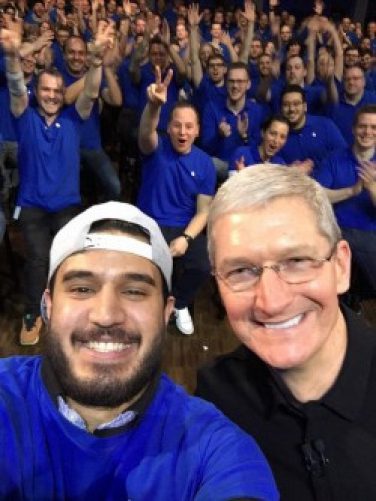 Tim Cook ha parlato di Apple Watch e Apple Pay in Europa