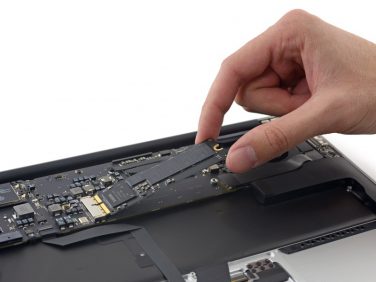 Che differenza c’è tra la memoria di MacBook Air da 11 e 13 pollici?