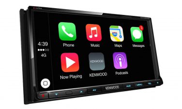 È in vendita il sistema CarPlay di Kenwood